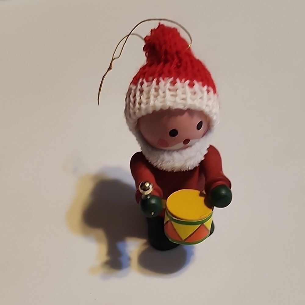 Source Unknown Red and White Santa Ornament